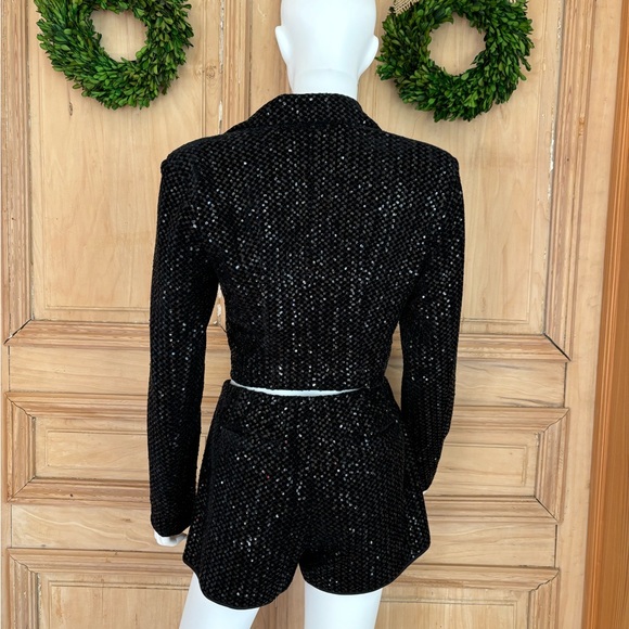 FOREVER 21 sequin short suit - Picture 2 of 2